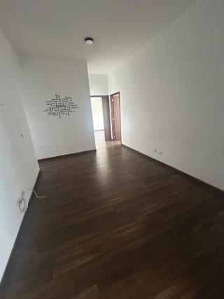Se Vende Apto. en Zona 10. Excelente Ubicación. — Apartamento en Venta en Zona 10, Guatemala, Ciudad — miniatura 10 de 16