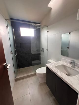 Casa en venta, Condominio Buranas, Residencias Concepción, Km 15.5 Carretera a El Salvador — Casa en Venta en Buranas Concepción, Carretera a El Salvador, Guatemala, Ciudad — miniatura 5 de 16