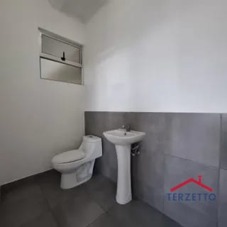 Ofibodega en renta en las Tunas zona 4 Mixco — Bodega / Ofibodega en Alquiler en Zona 4 Mixco, Guatemala, Ciudad — miniatura 3 de 16