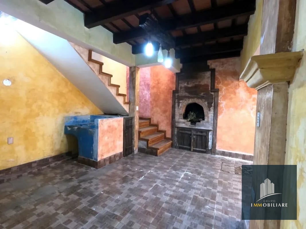 Casa colonial en Venta en Santa Lucía Milpas Altas — Casa en Venta en San Bartolomé Milpas Altas, Sacatepéquez — foto 4 de 17