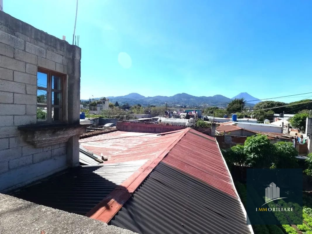 Casa colonial en Venta en Santa Lucía Milpas Altas — Casa en Venta en San Bartolomé Milpas Altas, Sacatepéquez — foto 2 de 17