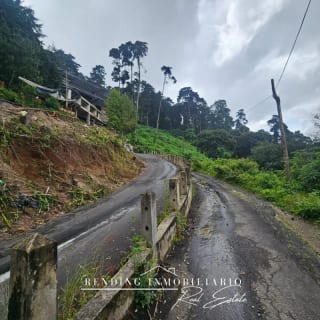 Terreno en venta Carretera a El Salvador km 12.5 Santa Rosalía Encinos con 1,965 v² de extensión — Terreno en Venta en Santa Rosalia La Laguna, Carretera a El Salvador, Guatemala, Ciudad — miniatura 1 de 8