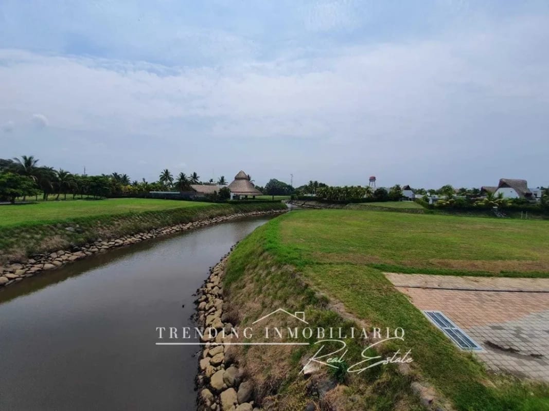 Terreno en venta Iztapa Pérgolas del Mar con 1,271 v² de extensión — Terreno en Venta en Pérgolas del Mar, Iztapa, Escuintla — foto 8 de 8