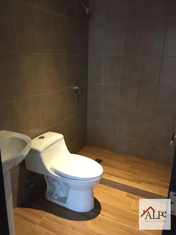 MODERNO APARTAMENTO CON VISTA PRIVILEGIADA — Apartamento en Alquiler en Zona 15, Guatemala, Ciudad — foto 5 de 9
