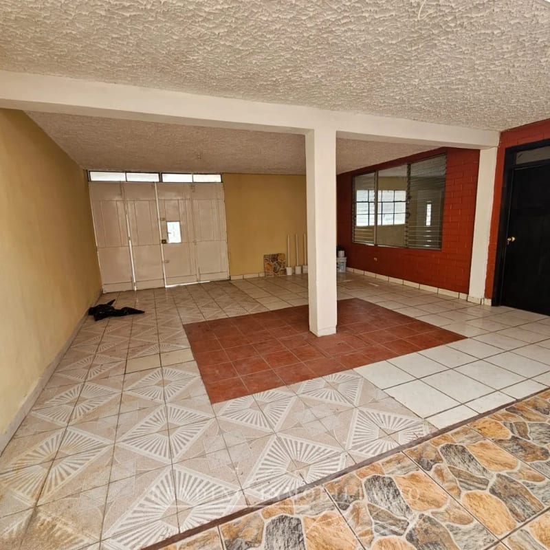 Casa en renta en Quinta Samayoa zona 7, 2 habitaciones + 350 Metros2 — Casa en Alquiler en Quinta Samayoa, Zona 7, Guatemala, Ciudad — foto 16 de 17