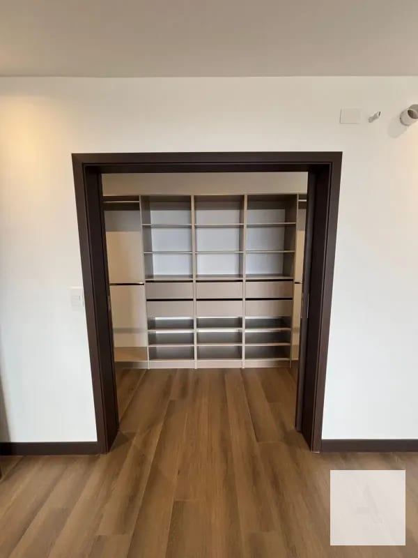 Casa nueva de lujo en venta | Lomas de San Isidro, zona 16 — Casa en Venta en Lomas de San Isidro, Zona 16, Guatemala, Ciudad — foto 8 de 15