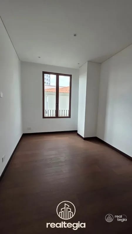APARTAMENTO EN NOGALES DE CAYALÁ ZONA 16 — Apartamento en Alquiler en Zona 16, Guatemala, Ciudad — foto 7 de 15