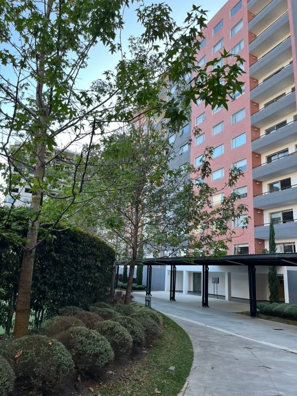 AMPLIO APARTAMENTO  EN RENTA EN ZONA 14! — Apartamento en Alquiler en Segheria, Zona 14, Guatemala, Ciudad — foto 5 de 7