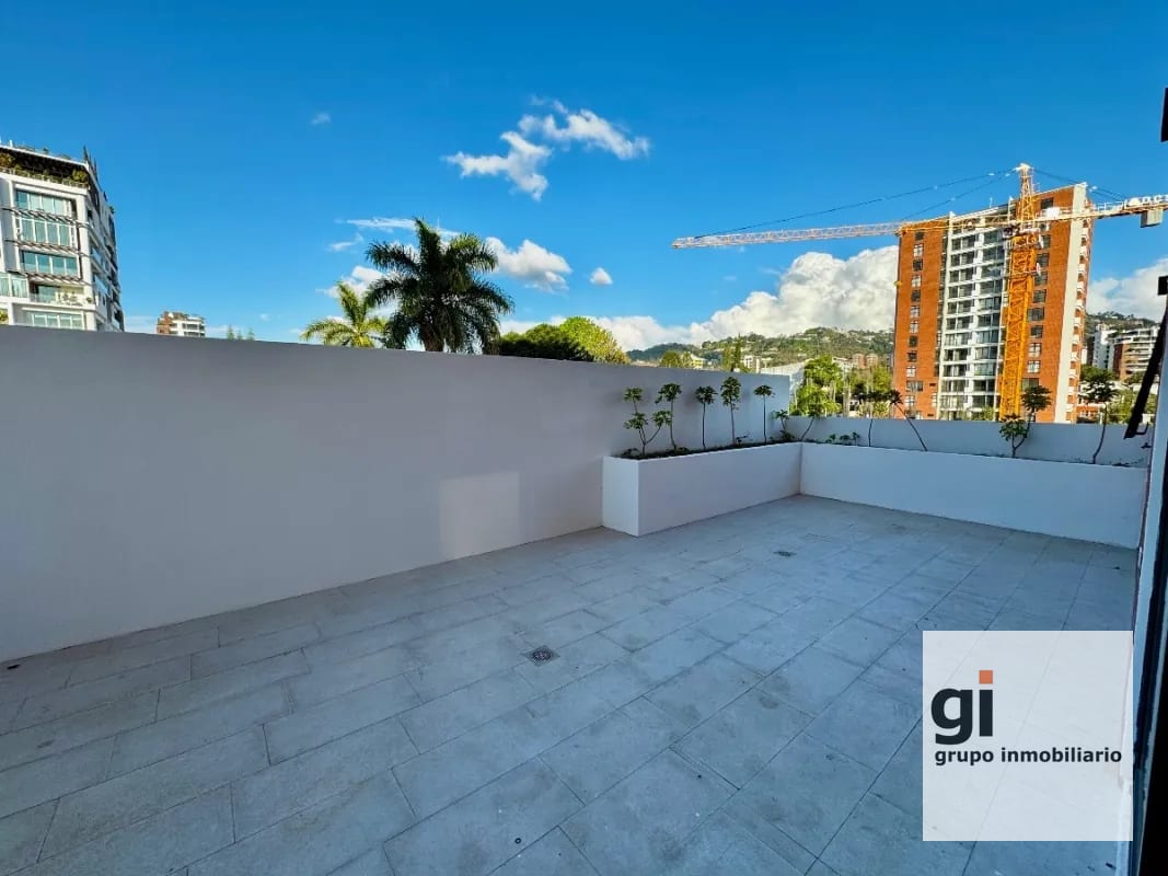 Apartamento con la comodidad de una casa en venta en zona 15 — Apartamento en Venta en Zona 15, Guatemala, Ciudad — foto 14 de 17