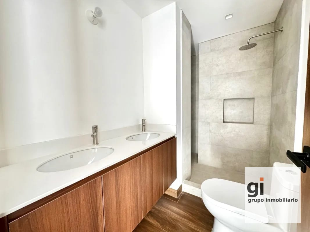 Apartamento con la comodidad de una casa en venta en zona 15 — Apartamento en Venta en Zona 15, Guatemala, Ciudad — foto 11 de 17