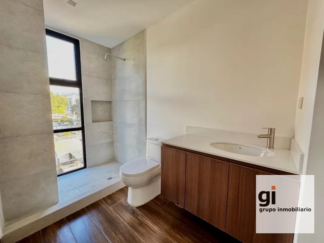 Apartamento con la comodidad de una casa en venta en zona 15 — Apartamento en Venta en Zona 15, Guatemala, Ciudad — foto 9 de 17