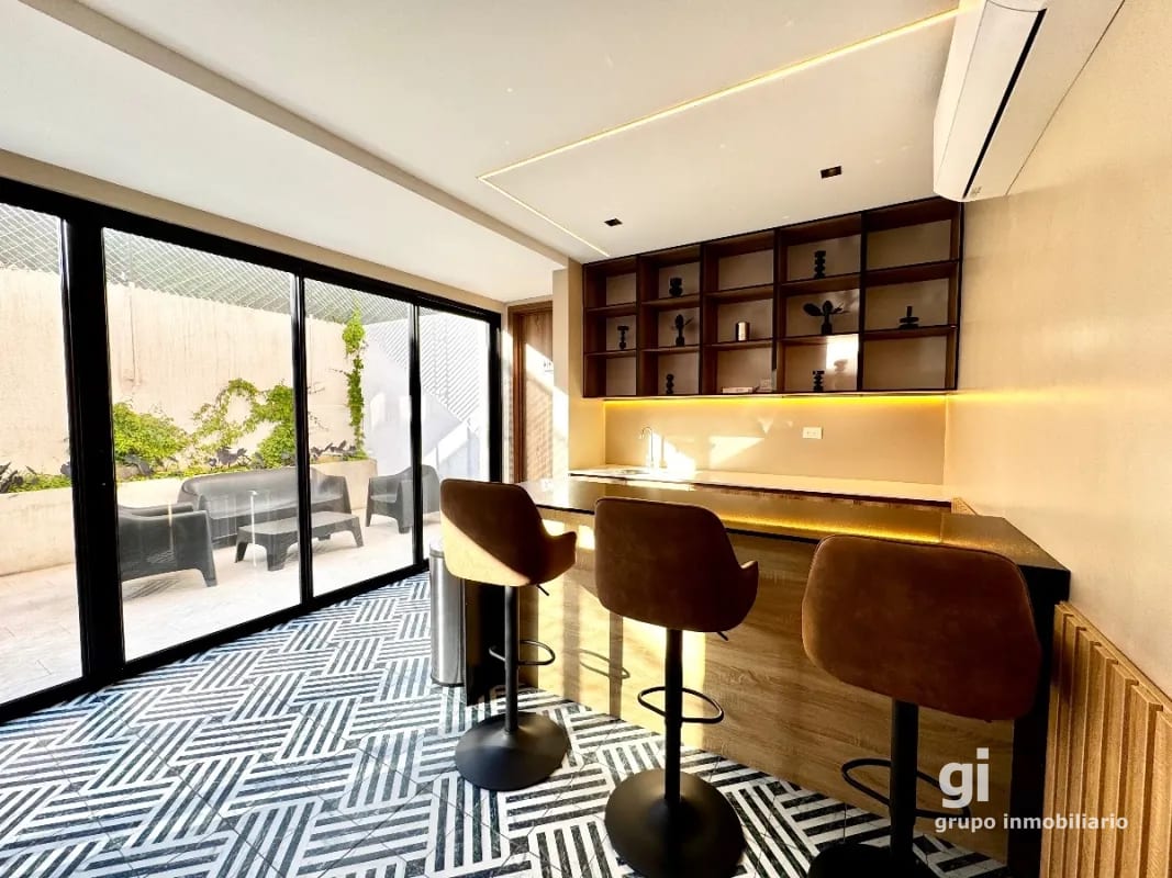 Apartamento con la comodidad de una casa en alquiler en zona 15 — Apartamento en Alquiler en Zona 15, Guatemala, Ciudad — foto 4 de 17