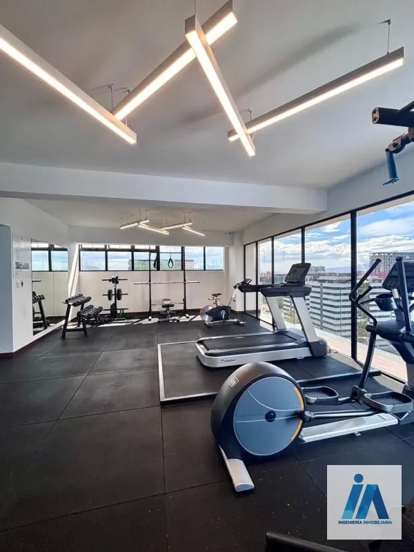 APARTAMENTO AMUEBLADO EN ALQUILER o VENTA📍Edificio Casa Clara, zona 10 — Apartamento en Alquiler en Zona 10, Guatemala, Ciudad — foto 2 de 15