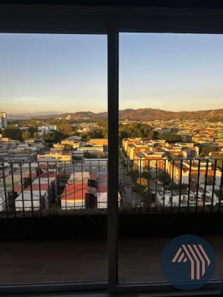 ALQUILER DE AMPLIO PENTHOUSE - ROQUE, ZONA 02 — Apartamento en Alquiler en Edificio Roque, Zona 2, Guatemala, Ciudad — miniatura 12 de 17