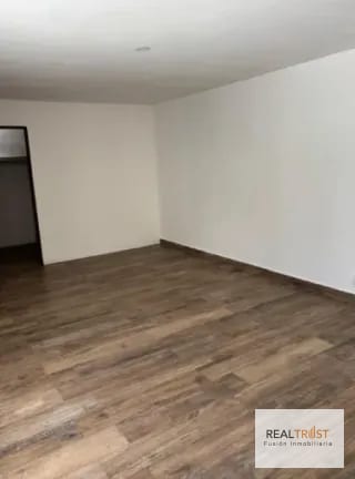 Hermosa casa grande en Residencial Los Diamantes — Casa en Venta en Los Diamantes, Carretera a El Salvador, Guatemala, Ciudad — miniatura 2 de 17
