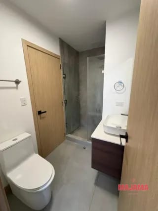 APARTAMENTO EN RENTA ZONA 10, CODIGO 0_ARD31 — Apartamento en Alquiler en Zona 10, Guatemala, Ciudad — miniatura 12 de 15