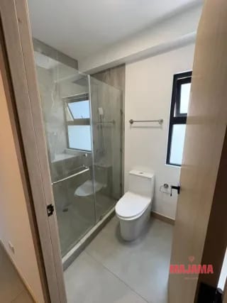 APARTAMENTO EN RENTA ZONA 10, CODIGO 0_ARD31 — Apartamento en Alquiler en Zona 10, Guatemala, Ciudad — miniatura 10 de 15