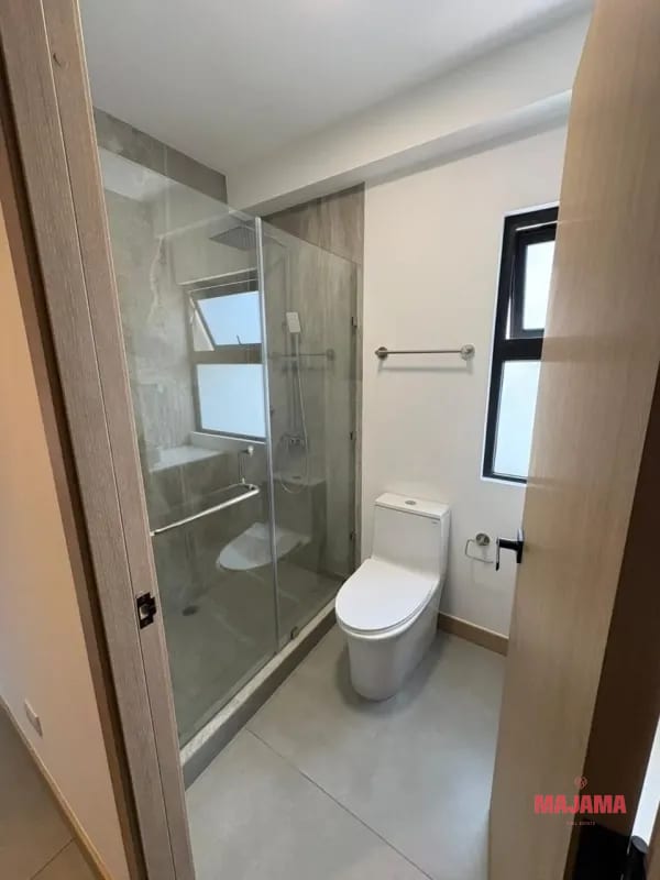 APARTAMENTO EN RENTA ZONA 10, CODIGO 0_ARD31 — Apartamento en Alquiler en Zona 10, Guatemala, Ciudad — foto 10 de 15