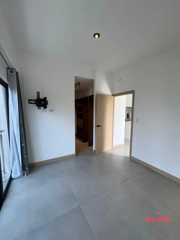 APARTAMENTO EN RENTA ZONA 10, CODIGO 0_ARD31 — Apartamento en Alquiler en Zona 10, Guatemala, Ciudad — foto 5 de 15