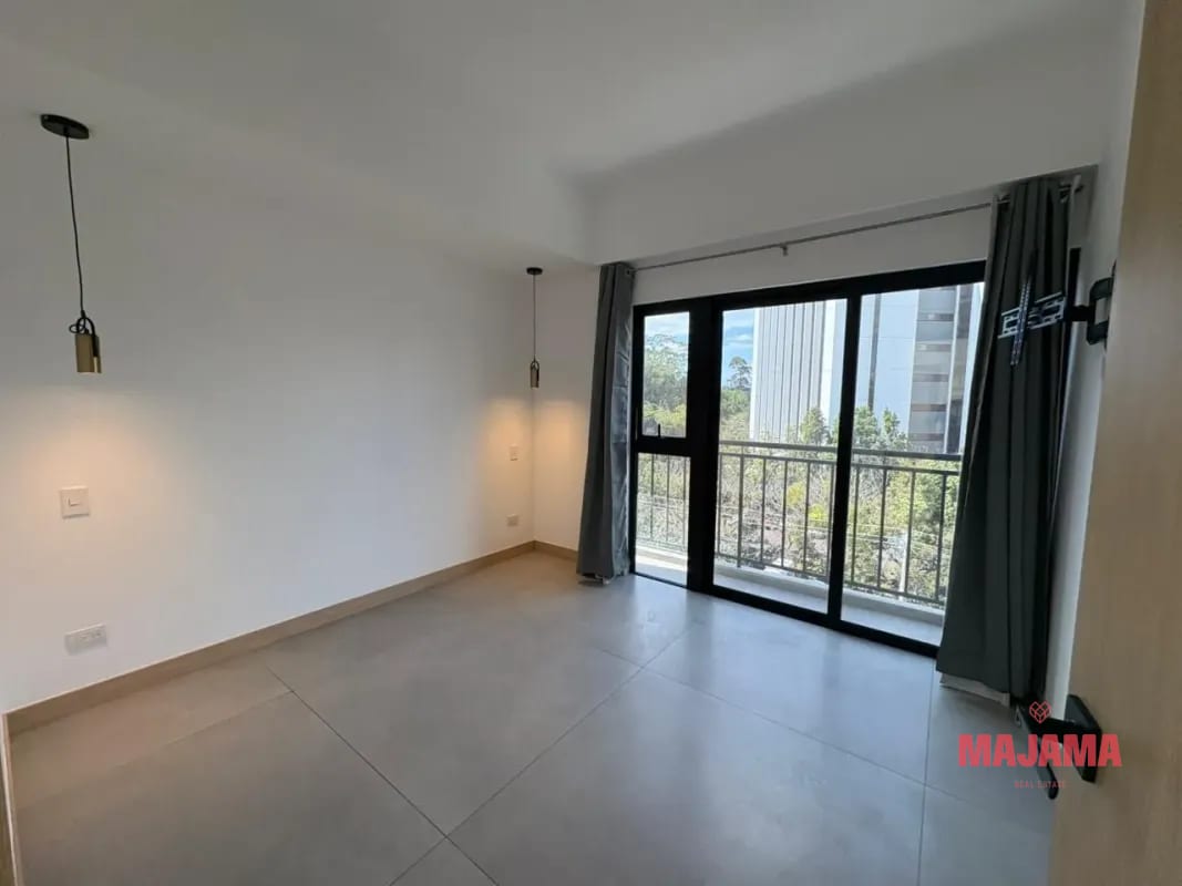 APARTAMENTO EN RENTA ZONA 10, CODIGO 0_ARD31 — Apartamento en Alquiler en Zona 10, Guatemala, Ciudad — foto 4 de 15