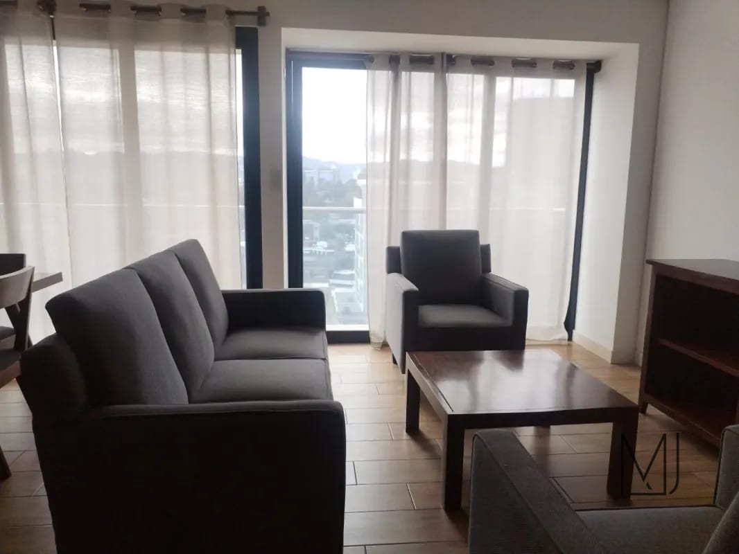 Apartamento Amueblado en Alquiler o Venta | Edificio QUO | Zona 4 | 2 niveles · 3 habitaciones · Lista Vista — Apartamento en Alquiler en QUO, Zona 4, Guatemala, Ciudad — foto 10 de 10