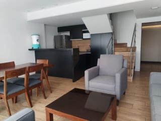 Apartamento Amueblado en Alquiler o Venta | Edificio QUO | Zona 4 | 2 niveles · 3 habitaciones · Lista Vista — Apartamento en Alquiler en QUO, Zona 4, Guatemala, Ciudad — miniatura 8 de 10