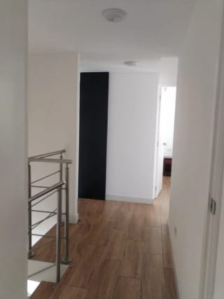 Apartamento Amueblado en Alquiler o Venta | Edificio QUO | Zona 4 | 2 niveles · 3 habitaciones · Lista Vista — Apartamento en Alquiler en QUO, Zona 4, Guatemala, Ciudad — miniatura 6 de 10