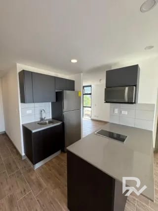 Apartamento para alquiler en Edificio Kiintea Zona 15, atrás de McDonald´s — Apartamento en Alquiler en Zona 15, Guatemala, Ciudad — miniatura 15 de 17