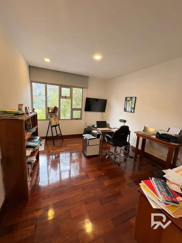 Casa en venta en San José Pinula con diseño Moderno — Casa en Venta en San José Pinula, Guatemala, Ciudad — foto 5 de 16