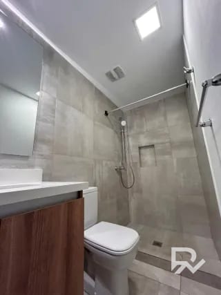 Apartamento en Renta en el corazón de la zona 10 Casa Clara — Apartamento en Alquiler en Zona 10, Guatemala, Ciudad — miniatura 3 de 12
