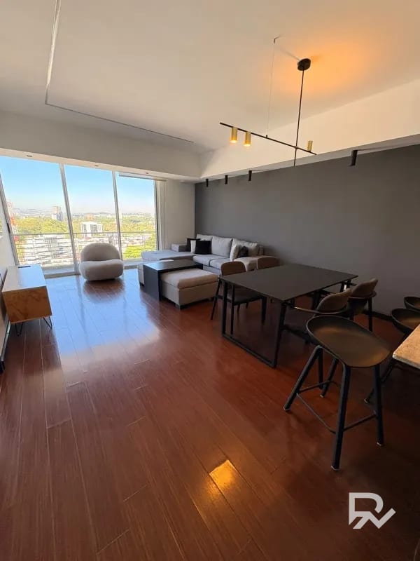 Alquiler de apartamento en zona 10 amueblado y equipado — Apartamento en Alquiler en Zona 10, Guatemala, Ciudad — foto 11 de 12