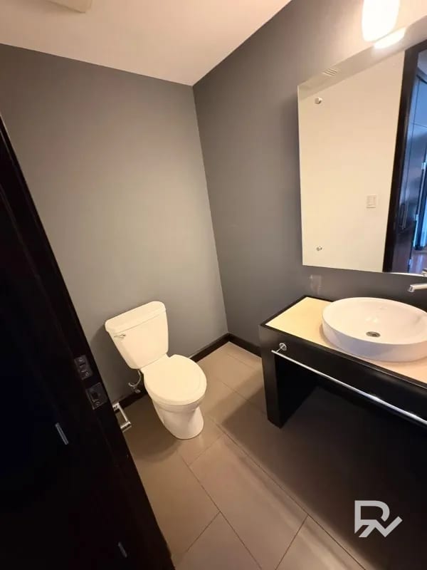 Alquiler de apartamento en zona 10 amueblado y equipado — Apartamento en Alquiler en Zona 10, Guatemala, Ciudad — foto 9 de 12