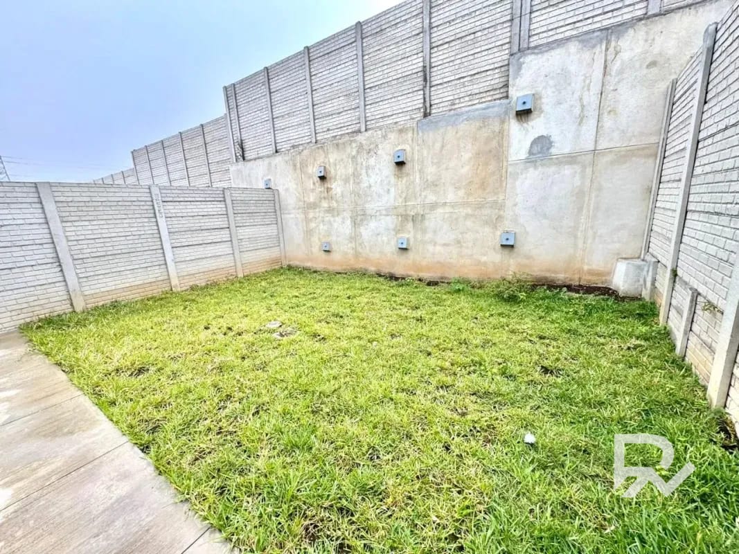 Linda casa en venta para estrenar en Bosques de Santa Elena. — Casa en Venta en Carretera a El Salvador, Guatemala, Ciudad — foto 3 de 13