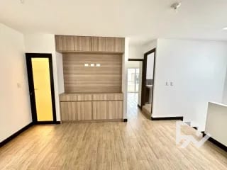 Linda casa en venta para estrenar en Bosques de Santa Elena. — Casa en Venta en Carretera a El Salvador, Guatemala, Ciudad — miniatura 2 de 13