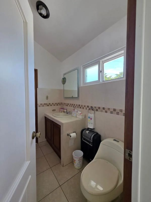 Casa en venta CES km 18.5 — Casa en Venta en Carretera a El Salvador, Guatemala, Ciudad — foto 4 de 17