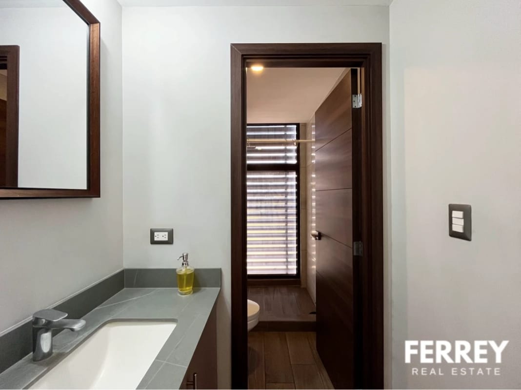 Apartamento en venta o renta en Niko 10 zona 10 — Apartamento en Venta en Niko 10, Zona 10, Guatemala, Ciudad — foto 8 de 17