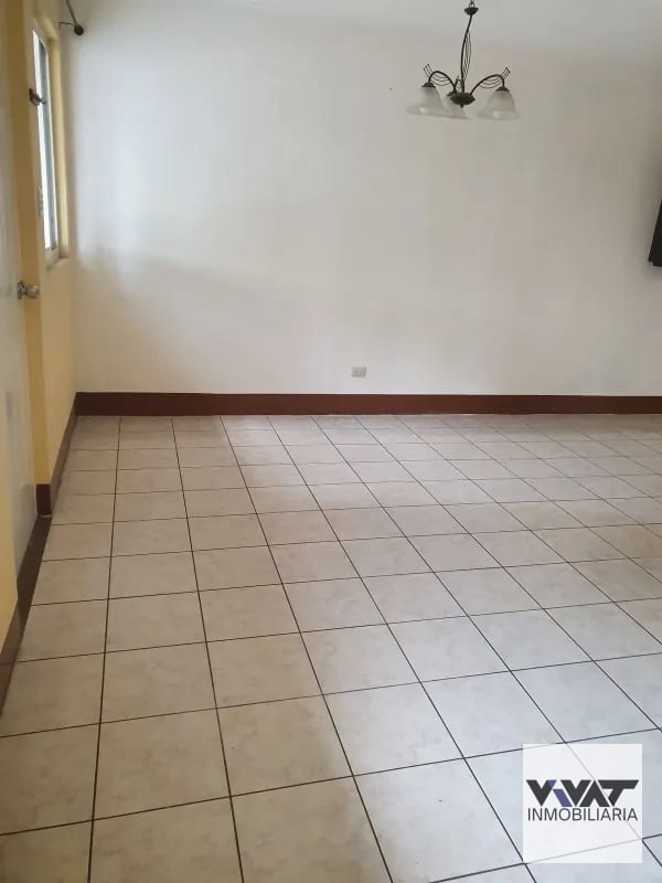 Casa en renta en Condominio Villas Calá, zona 10 de Santa Catarina Pinula — Casa en Alquiler en Villas Cala, Santa Catarina Pinula, Guatemala, Ciudad — foto 14 de 17