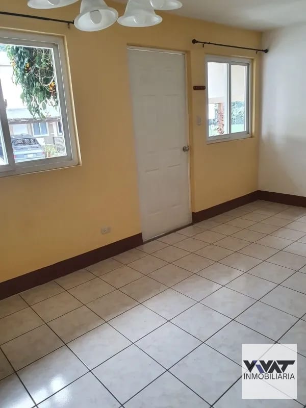 Casa en renta en Condominio Villas Calá, zona 10 de Santa Catarina Pinula — Casa en Alquiler en Villas Cala, Santa Catarina Pinula, Guatemala, Ciudad — foto 11 de 17