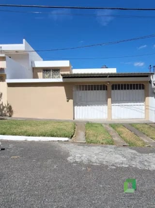 Casa en venta Valle del Sol zona 4 de Mixco — Casa en Venta en Zona 4 Mixco, Guatemala, Ciudad — miniatura 1 de 17