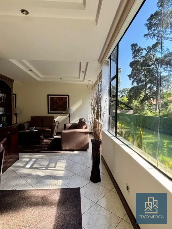 Apartamento amueblado en alquiler, Edificio Milenia, Zona 10 — Apartamento en Alquiler en Milenia, Zona 10, Guatemala, Ciudad — foto 1 de 12