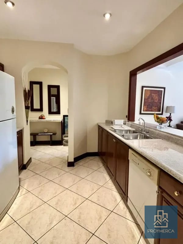 Apartamento amueblado en alquiler, Edificio Milenia, Zona 10 — Apartamento en Alquiler en Milenia, Zona 10, Guatemala, Ciudad — foto 10 de 12