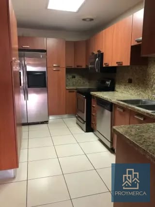 Apartamento en alquiler, Edificio Antiguo Zona 14 — Apartamento en Alquiler en Zona 14, Guatemala, Ciudad — miniatura 10 de 14