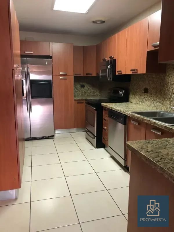 Apartamento en alquiler, Edificio Antiguo Zona 14 — Apartamento en Alquiler en Zona 14, Guatemala, Ciudad — foto 10 de 14