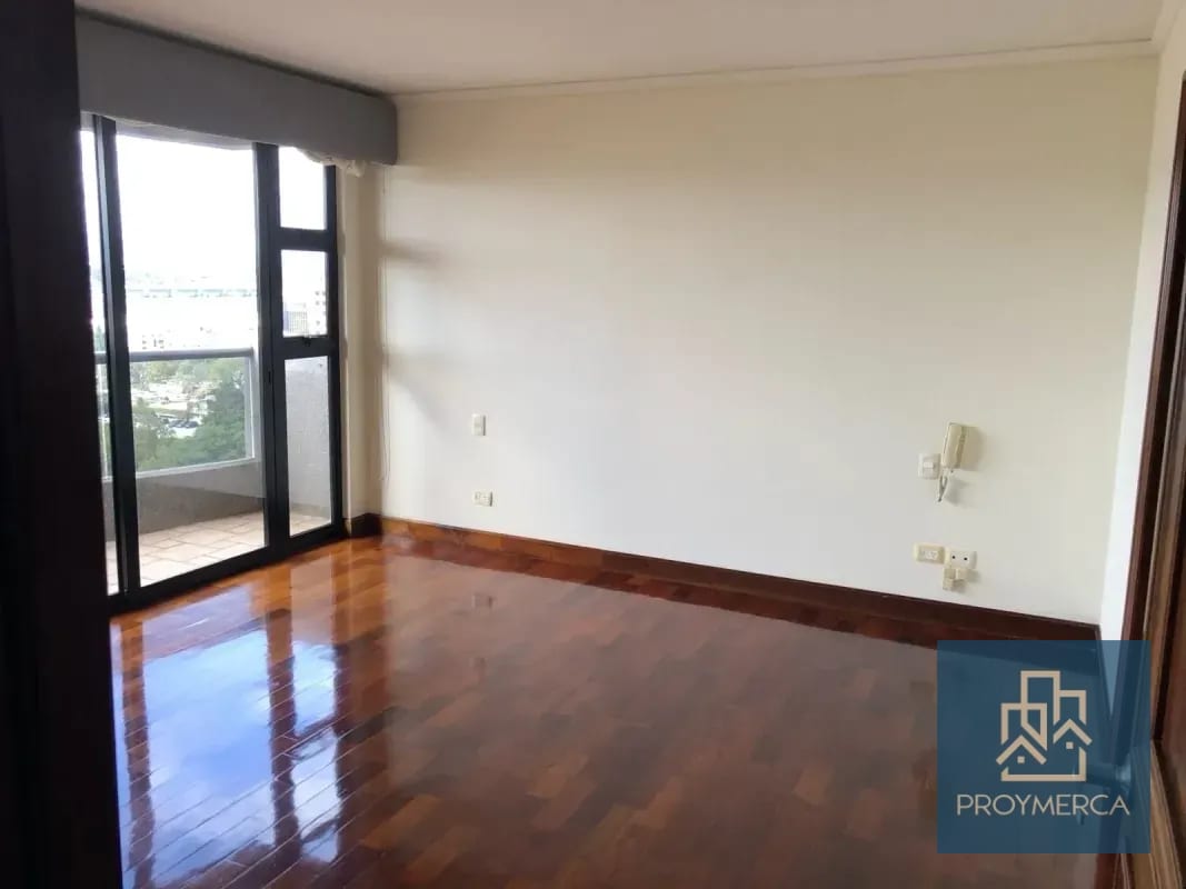 Apartamento en alquiler, Edificio Antiguo Zona 14 — Apartamento en Alquiler en Zona 14, Guatemala, Ciudad — foto 6 de 14