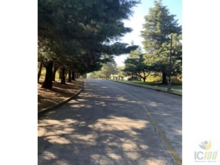 VENTA HERMOSA CASA DE UN NIVEL EN CASA & CAMPO KM. 23.5 CARRETERA A EL SALVADOR — Casa en Venta en Carretera a El Salvador, Guatemala, Ciudad — miniatura 4 de 17