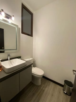 Amueblado y Equipado Lirios de Cayala Z16 Rento Apartamento — Apartamento en Alquiler en Lirios de Cayalá II, Zona 16, Guatemala, Ciudad — miniatura 10 de 17