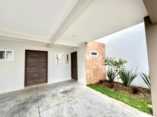 CASA EN VENTA BOSQUES DE SANTA ELENA CAES KM.26 — Casa en Venta en Carretera a El Salvador, Guatemala, Ciudad — miniatura 12 de 17