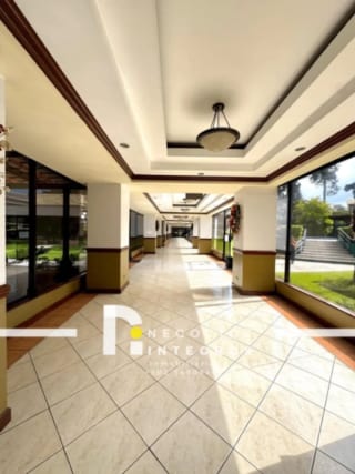 VENDO APARTAMENTO EN PRIMER NIVEL ZONA 10 MILENIA — Apartamento en Venta en Milenia, Zona 10, Guatemala, Ciudad — miniatura 9 de 17