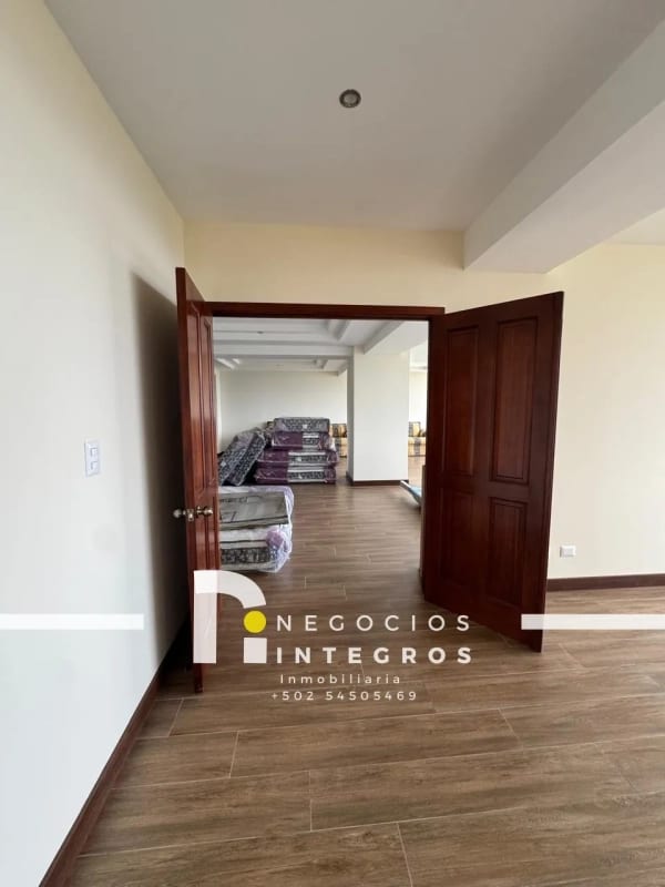 VENDO APARTAMENTO REMODELADO, IMPUESTOS INCLUIDOS,  MILENIA OAKLAND Z.10 — Apartamento en Venta en Milenia, Zona 10, Guatemala, Ciudad — foto 10 de 17