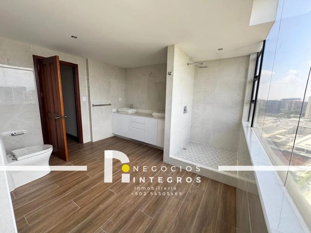 VENDO APARTAMENTO REMODELADO, IMPUESTOS INCLUIDOS,  MILENIA OAKLAND Z.10 — Apartamento en Venta en Milenia, Zona 10, Guatemala, Ciudad — foto 11 de 16